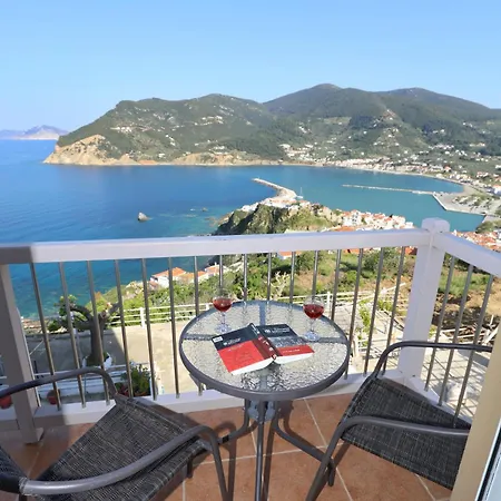 Tsoukalaria Apartment *