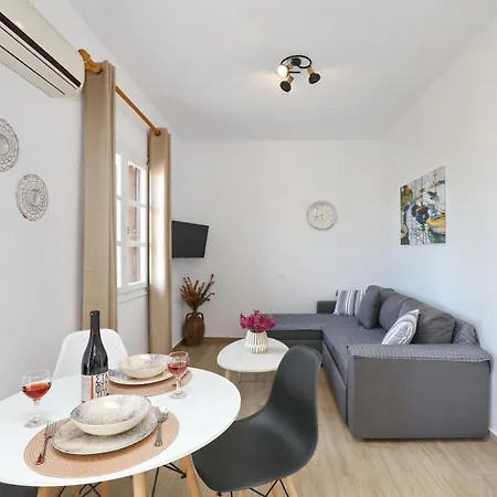 Apartment Tsoukalaria Skopelos Town