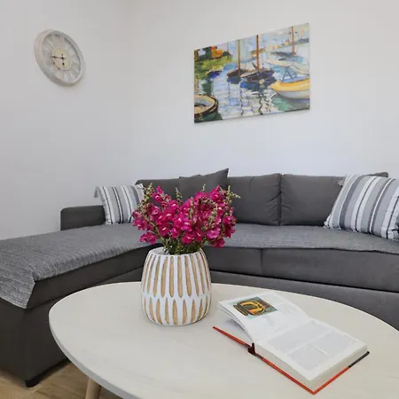 Tsoukalaria Σκόπελος