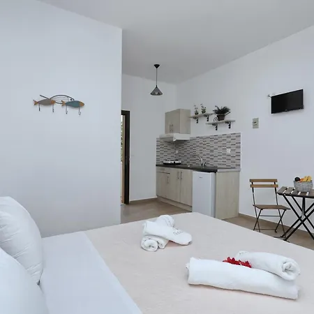 Tsoukalaria Apartment *