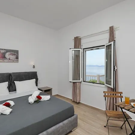 Apartment Tsoukalaria Skopelos Town